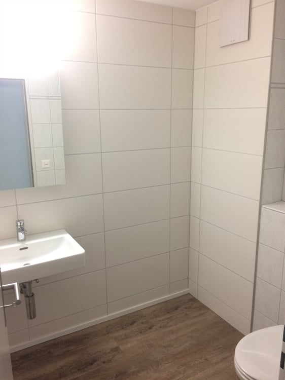 1 1/2 Zimmer-Wohnung im Parterre mit eigener Aussentüre und Garten 8