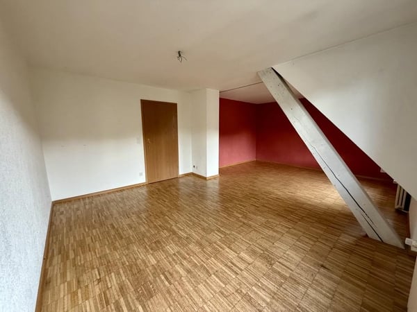 4.5 Zimmerwohnung 4. OG im Gundeli 6
