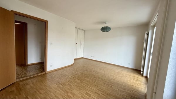 4.5 Zimmerwohnung 4. OG im Gundeli 13