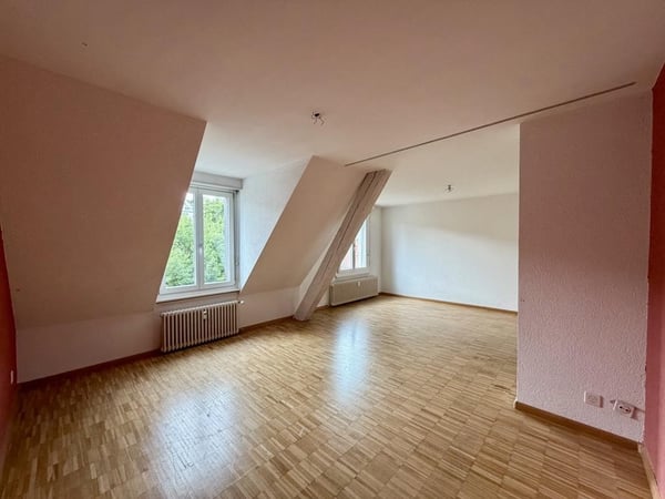 4.5 Zimmerwohnung 4. OG im Gundeli 8