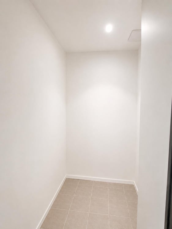 Schöne 2.5 Zimmer Neubauwohnung 8