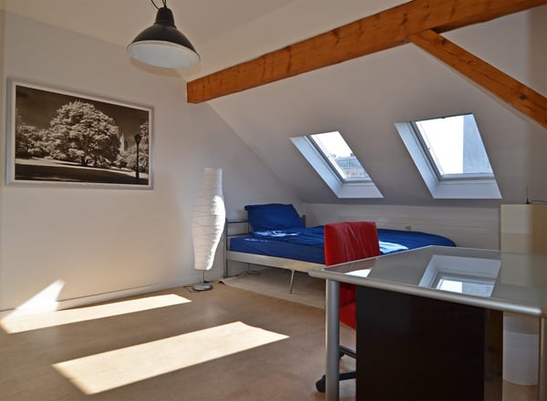 Möblierte 2-Zimmer-Dachwohnung beim Horburgpark 3