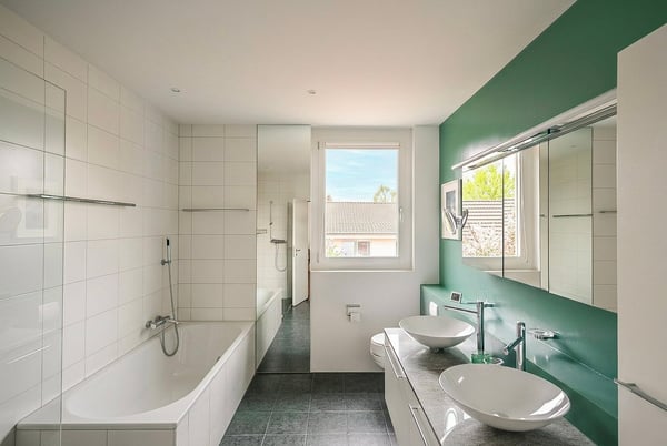 Grosszügige 5.5-Zimmer-Dachwohnung mit Panoramablick in Biel-Benken 11