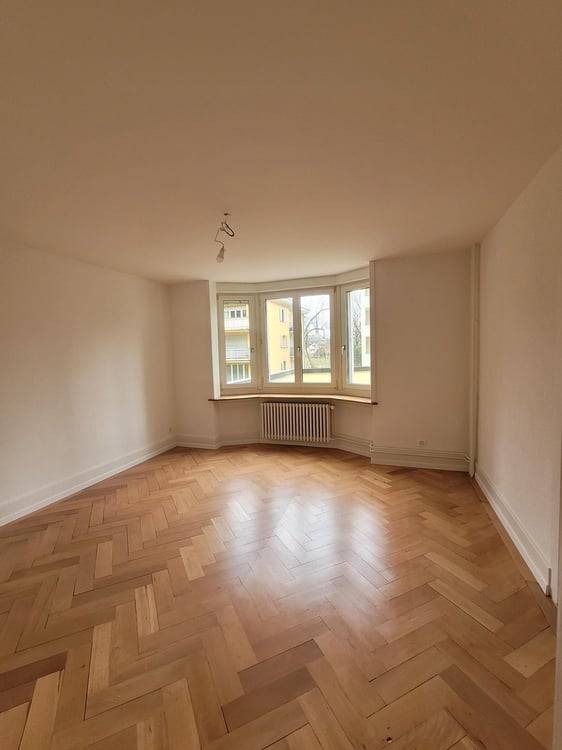 Wohnung mit grosser Terrasse an guter Lage 3