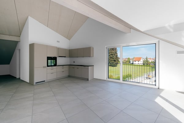 Topmorderne 4.5-Zimmerwohnung in Schöfflisdorf 2