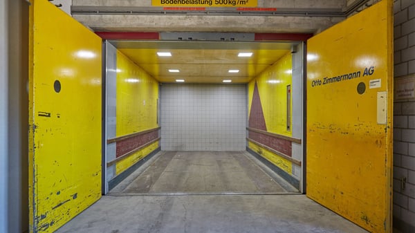 72 m2 Lagerraum mieten am Stadtrand von Zürich 3
