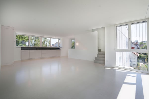 Exklusive 2.5-Zimmer-Attikawohnung mit Weitsicht 4
