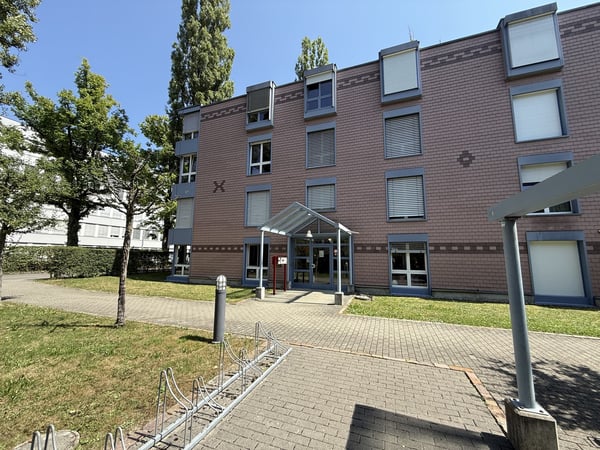 Zwischenvermietung: Büro- / Praxisfläche in Bern  Top Lage nahe Wankdorf Center 1