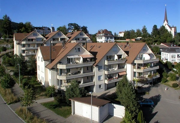 Auto-Einstellplatz zu vermieten 5