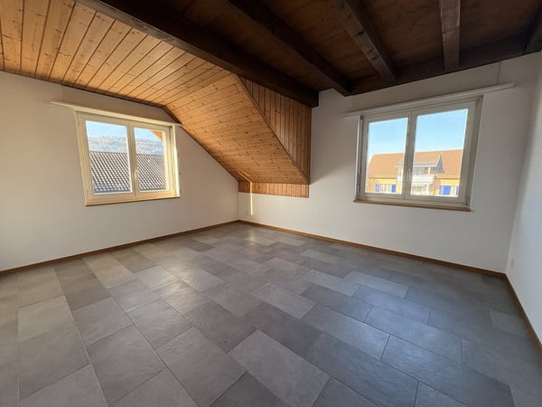 Grosszügiges Wohnen im charmanten Stil 3