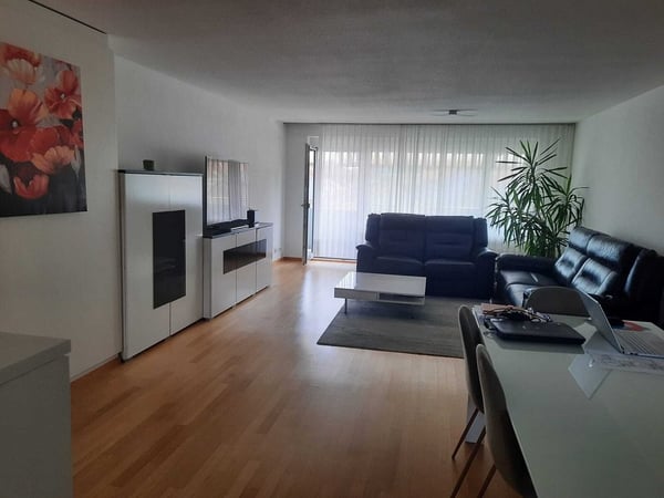 Helle 1.5-Zimmer-Wohnung an zentraler Lage in Kirchberg 3