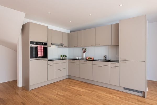 Top moderne Wohnung in Rossrüti 5
