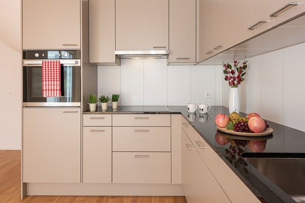 Top moderne Wohnung in Rossrüti 6