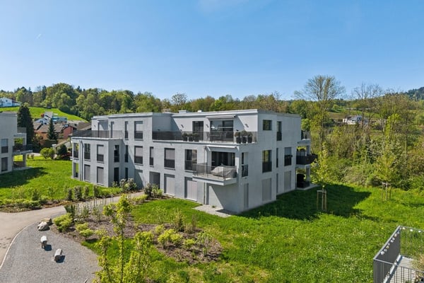 2 Monate MIETFREI: 27m2 Dachterrasse und Blick auf den See