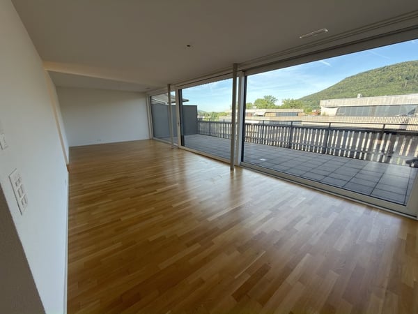 Modernes Wohnen mit grossem Balkon