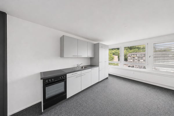 Raum für Ideen, Wachstum und Zusammenarbeit - Büro nahe Stadt Bern 5