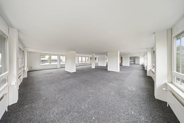 Raum für Ideen, Wachstum und Zusammenarbeit - Büro nahe Stadt Bern 3