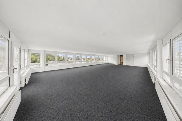 Raum für Ideen, Wachstum und Zusammenarbeit - Büro nahe Stadt Bern 4