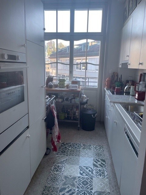 charmante 3.5 Zimmer Altbauwohnung 6