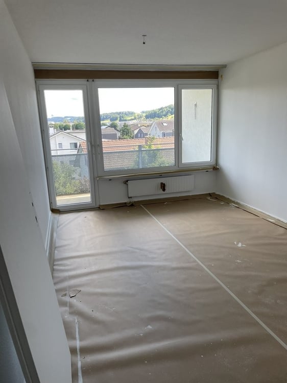 Wohnen wie neu: sanierte 3.5-Zimmer-Wohnung mit toller Aussicht 5