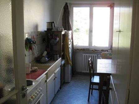 Helle 2-Zimmer-Wohnung nahe Rosengarten 4