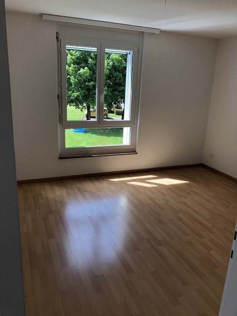 Idyllische 3.5-Zimmer-Wohnung am Bielersee 4