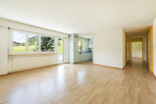 Wohnung an ruhiger Lage mit schöner Weitsicht! 2