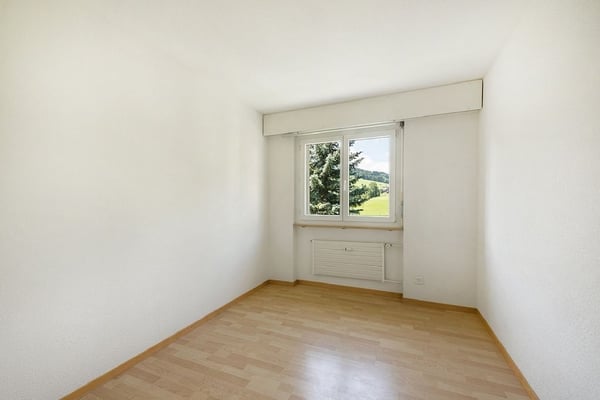 Wohnung an ruhiger Lage mit schöner Weitsicht! 4