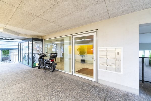 Kleine Bürofläche im Zentrum Oberwil 4