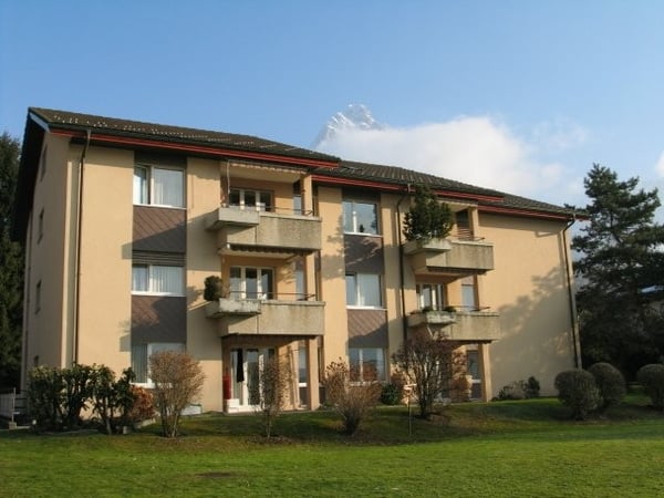 Einstellhallenplatz in Schwyz 1