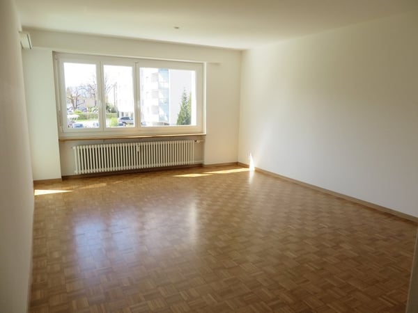 Bereit für Sie: 4 Zimmer-Wohnung, 1. OG 7