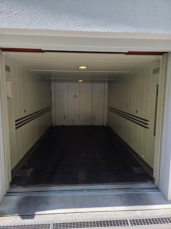 Einstellplatz (mit Autolift) im Parking Stadtbach-West zu vermieten! 3