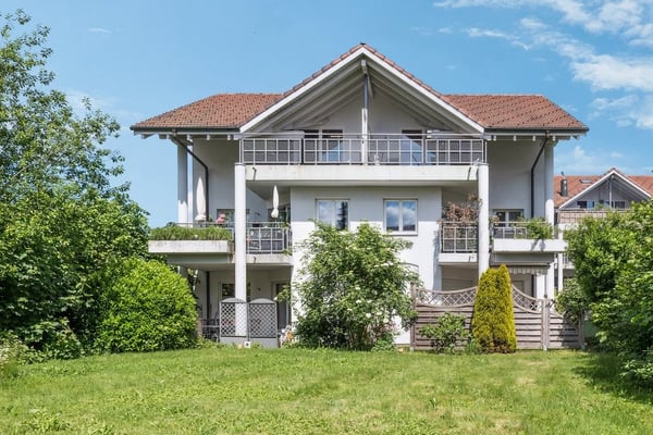Zwei Zimmer PLUS grosse Galerie 8