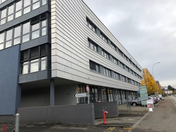 Einstellplätze zentral in Sursee! 1