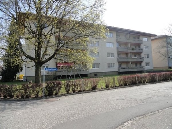 Ihr neuer Einstellhallenplatz 17