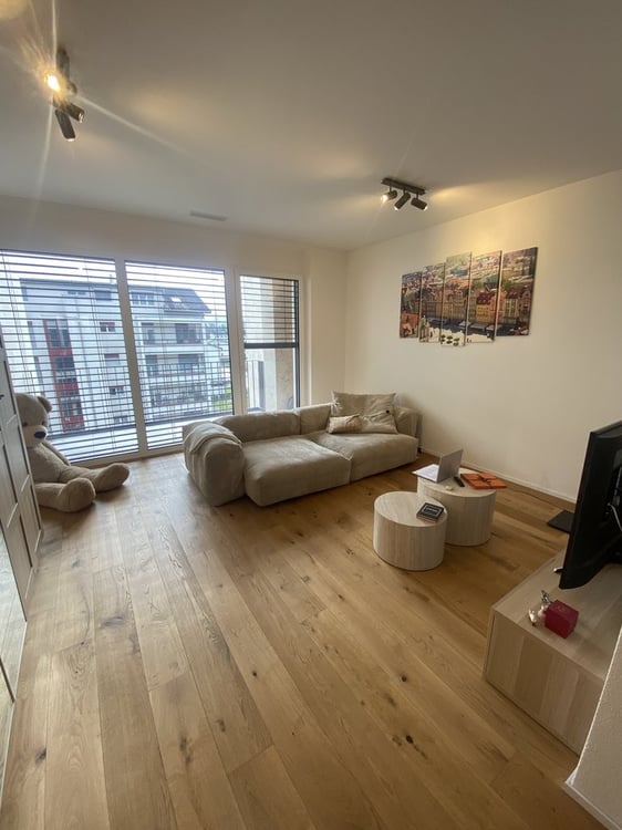 Ein glücklicher Wohnungsstart 2