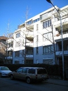Einstellhallenplatz am Weissenbühlweg zu vermieten! 18