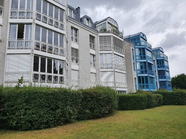 Heimelige Dachwohnung mit Wintergarten