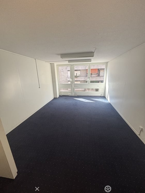 Einzelbüro an Top-Lage in Biel 4