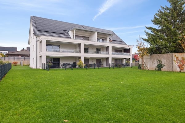 Charmante 2.5-Zimmer-Wohnung mit Gartensitzplatz in Oberbipp 1