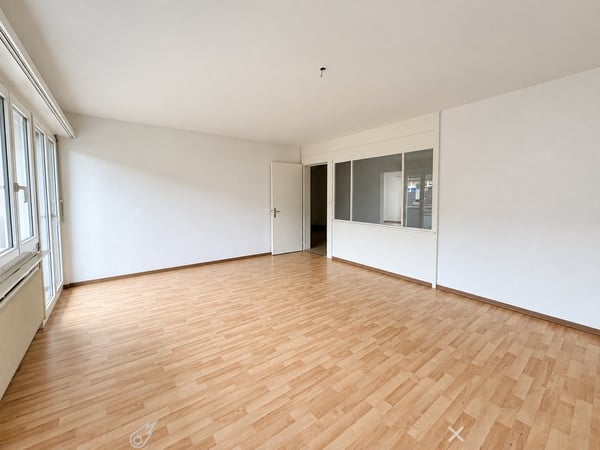 2.5 Zimmer-Wohnung mit Balkon und guter ÖV-Anbindung in Biel/Bienne 3