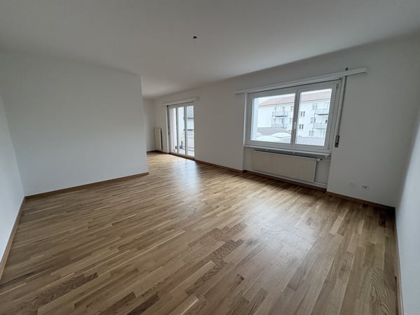2.5 Zimmer-Wohnung mit grosszügigem Balkon in Biel/Bienne 3