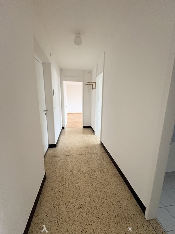 2.5 Zimmer-Wohnung mit grosszügigem Balkon in Biel/Bienne 4