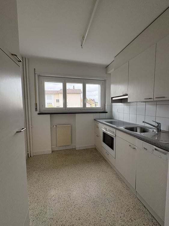 2.5 Zimmer-Wohnung mit grosszügigem Balkon in Biel/Bienne 5