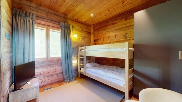 Crans - Chalet de haut standing avec vue imprenable sur les Alpes 11