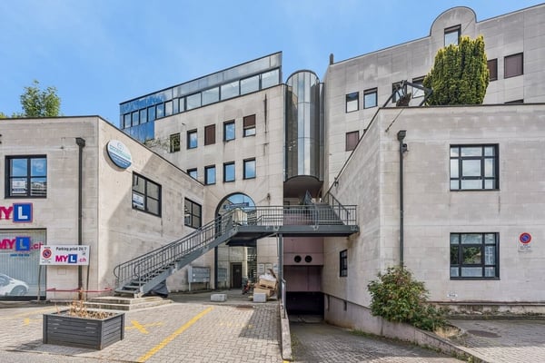 Magnifique surface bureaux au centre-ville de Fribourg 9