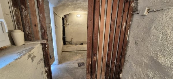 Dépôt de stockage proche de la gare - 1er loyer offert 4