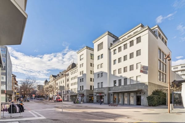 Bureau de 150 m2 à louer de suite ou à convenir 1