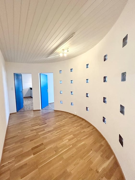 Superbes bureaux à 1 minute de la gare ! 8