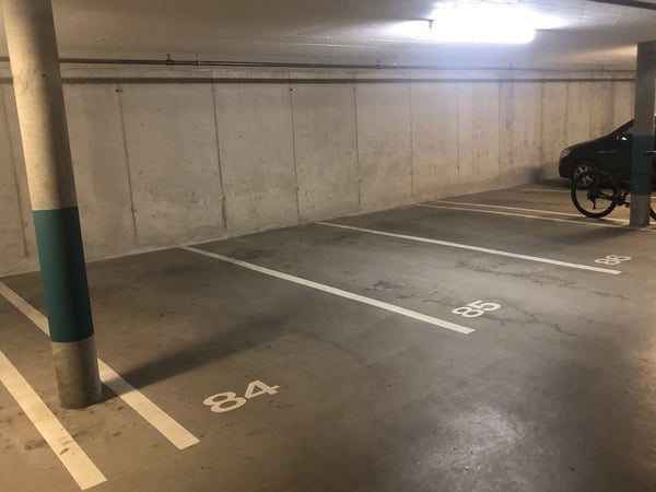 Places de parc dans parking souterrain proche du centre-ville 2